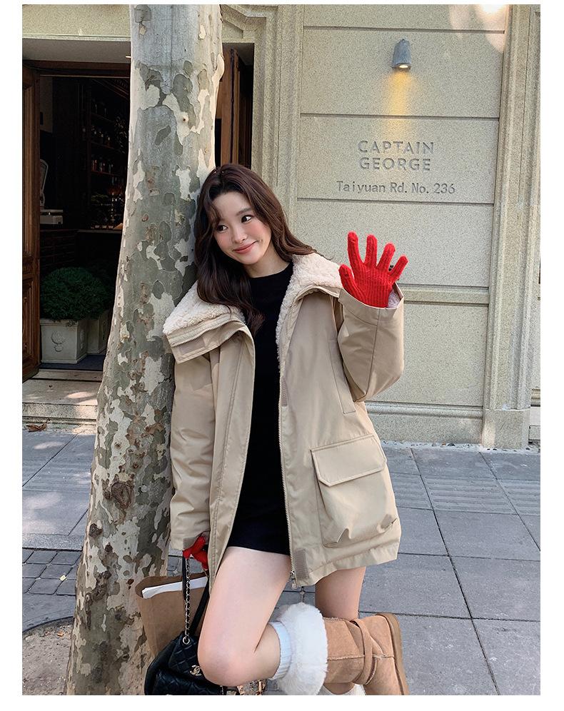 Большие лацканы Парки из утолщенной рабочей ткани с меховой подкладкой Женская куртка