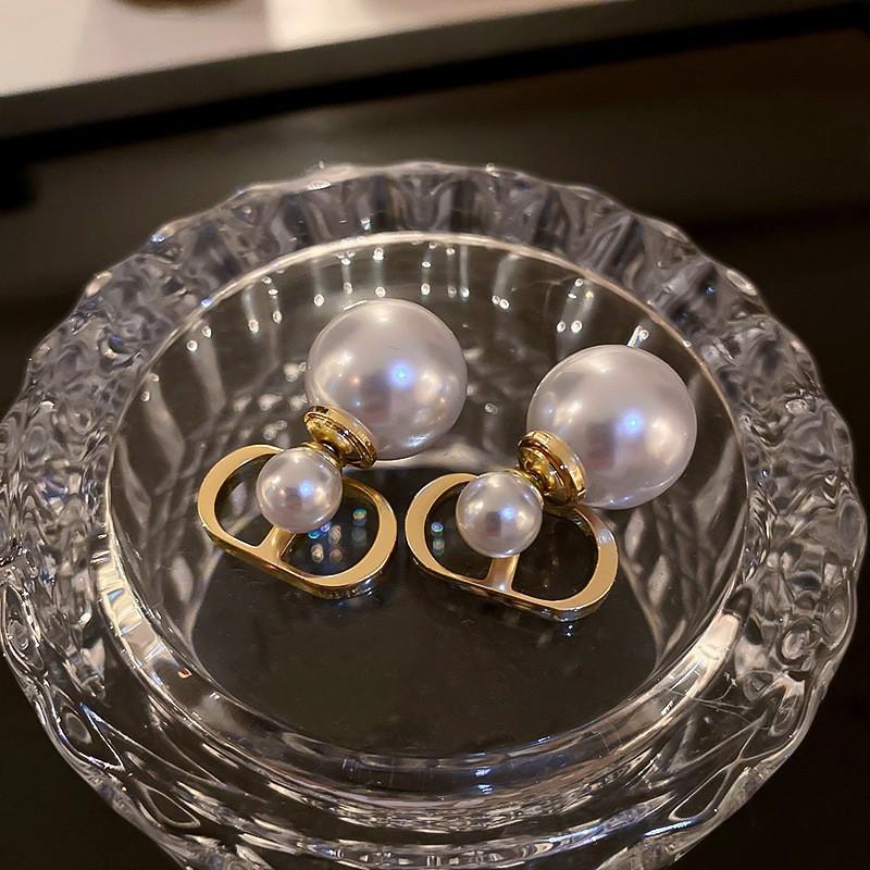 Elegant Zircon Pearl French Retro Luxury Earrings 2025