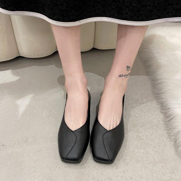 Women's Lightweight Casual Flats Square Toe Shoes Business Work Loafer Faux Leather Flats Slip On Low Heel Dressy Loafers Women Walking Driving Shoes
