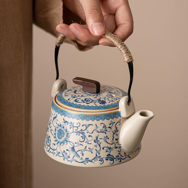 Chinese Ru Kiln Blue and White Teapot Home Vintage Handmade Ceramic Handle Pot Kung Fu Tea Set Tea Infuser