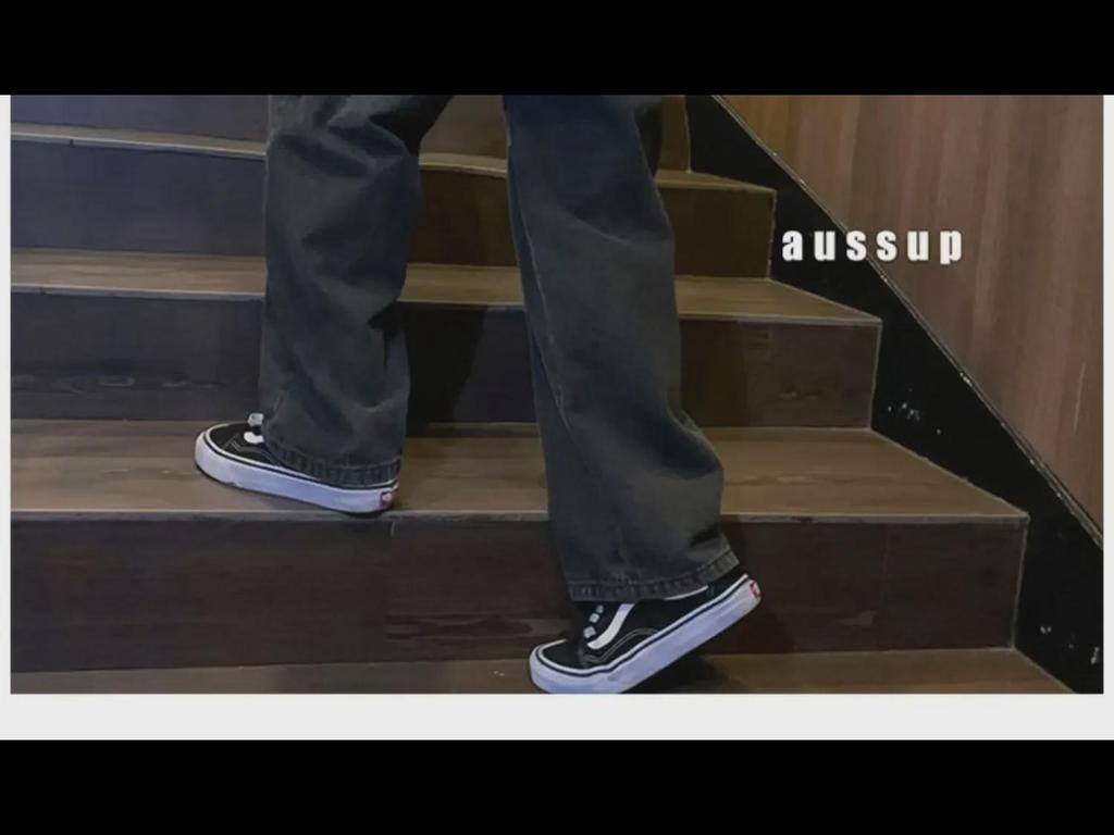 Men's Black Retro Wide-Leg Jeans - New Autumn Trend, High Street Style, Straight Loose Fit, Large Size Available.