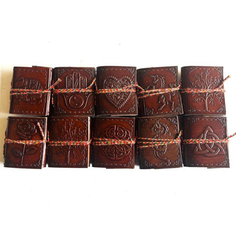 Самый маленький миниатюрный кожаный ежедневник ( Ассорти / Микс )