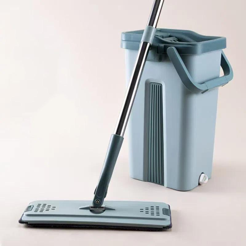 Hands-Free Flat Mop: Dual-Use Scratch-Off Design for Easy, Efficient Cleaning with Bucket.