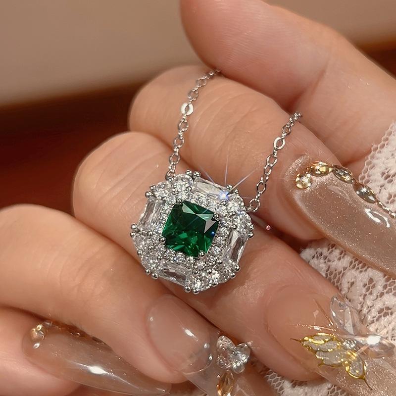 Jewelry Set, Stud Earrings, Rings, Necklaces, Colorful Treasures, Emeralds, Light Luxury And High-End Women