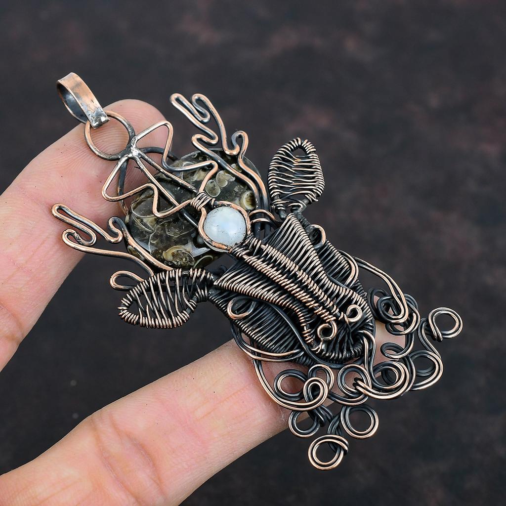 Подвеска из агата Turritella, обернутая медной проволокой, подвеска в виде головы оленя из драгоценных камней, ювелирные изделия ручной работы, подвеска из медного лунного камня, подарки на годовщину