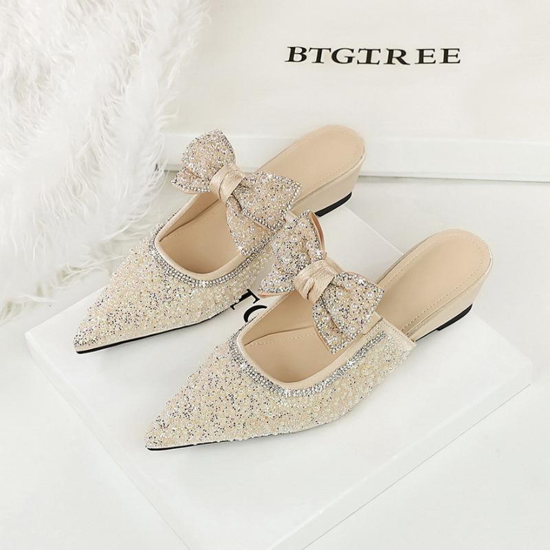 Банкетные туфли-лодочки с острым носком и стразами на высоком каблуке для женщин, тонкий каблук, ощущение высокого класса, открытая пятка, спотыкание