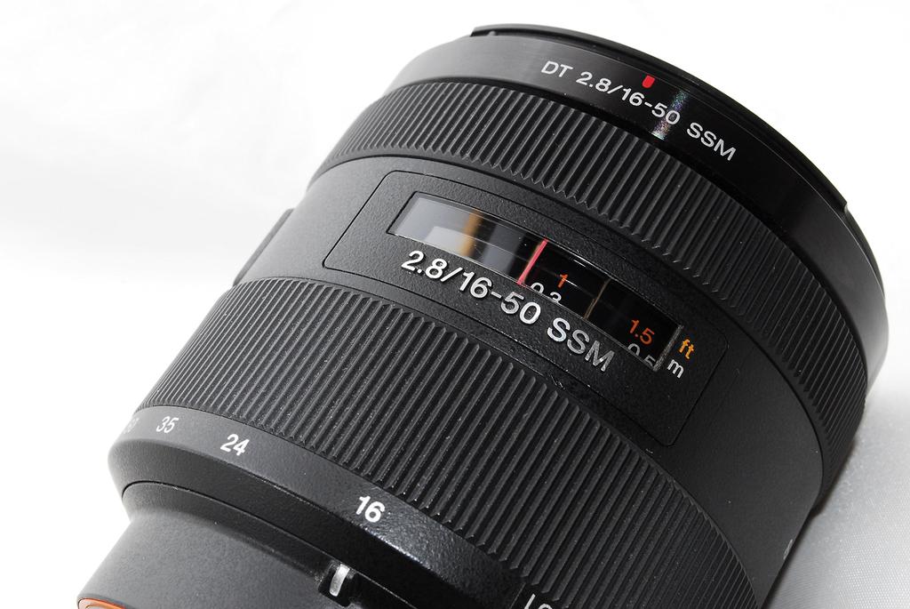 Sony Стандартный зум-объектив DT SSM только формат 16-50 мм F2.8 APS-C