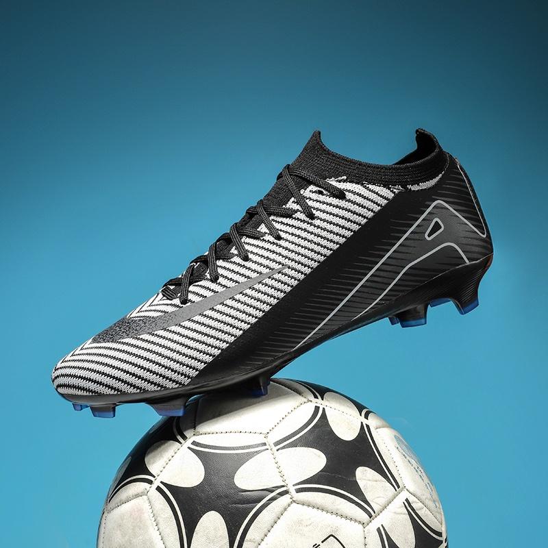 Мужские дышащие ультралегкие футбольные бутсы Женские футзальные футбольные кроссовки Профессиональные для тренировок Прямая поставка В помещении Унисекс Оптом