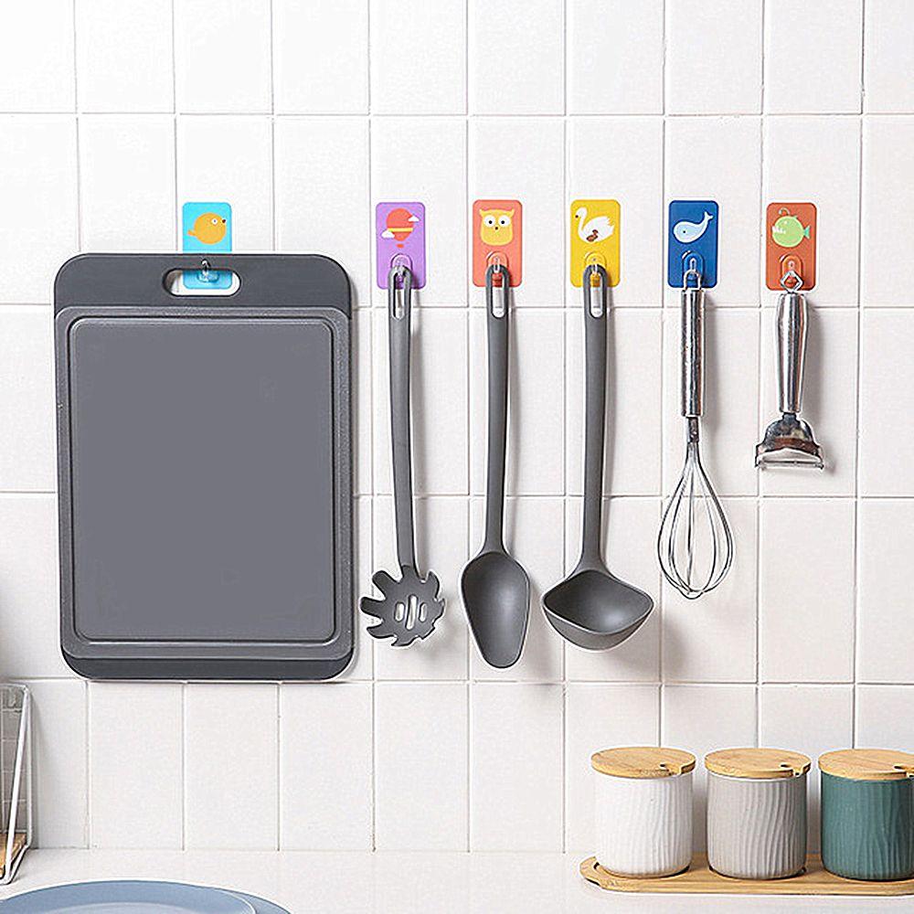 1PC Animal Free Punching Stick Hook Non-Marking Adhesive Wall Hook Wall Hanger Cartoon
