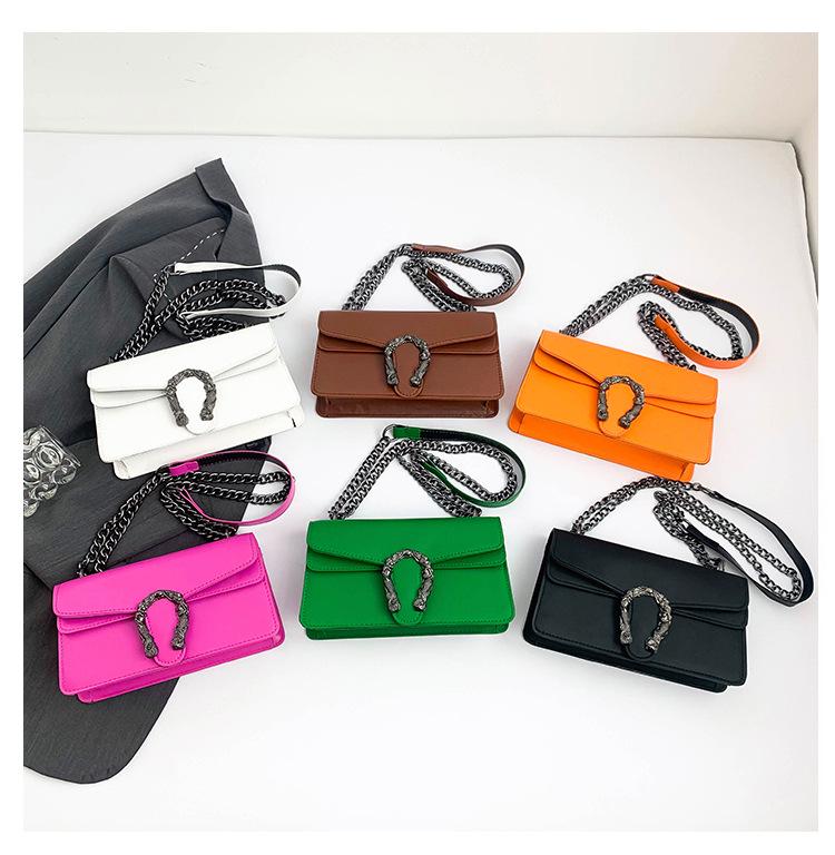 Модная женская квадратная сумка через плечо на цепи 2025 года