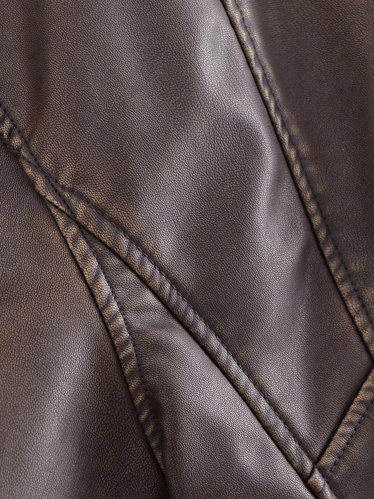 Осенняя куртка из искусственной кожи с градиентом 2023 года для мотоциклистов — стильный дизайн с короткими лацканами для крутых женщин