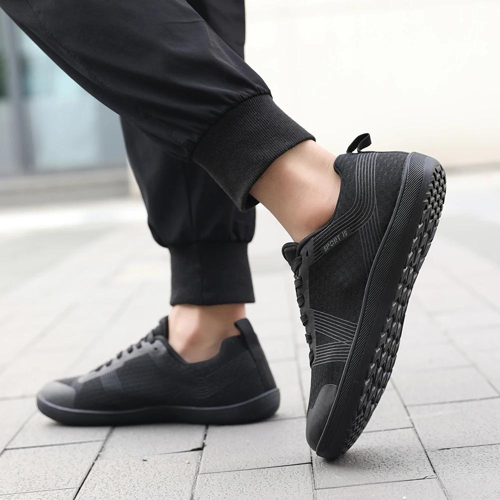 Минималистичные босые туфли Кроссовки для кроссовок Нескользящие кроссовки с широким носком Дышащие легкие теннисные туфли для мужчин и женщин