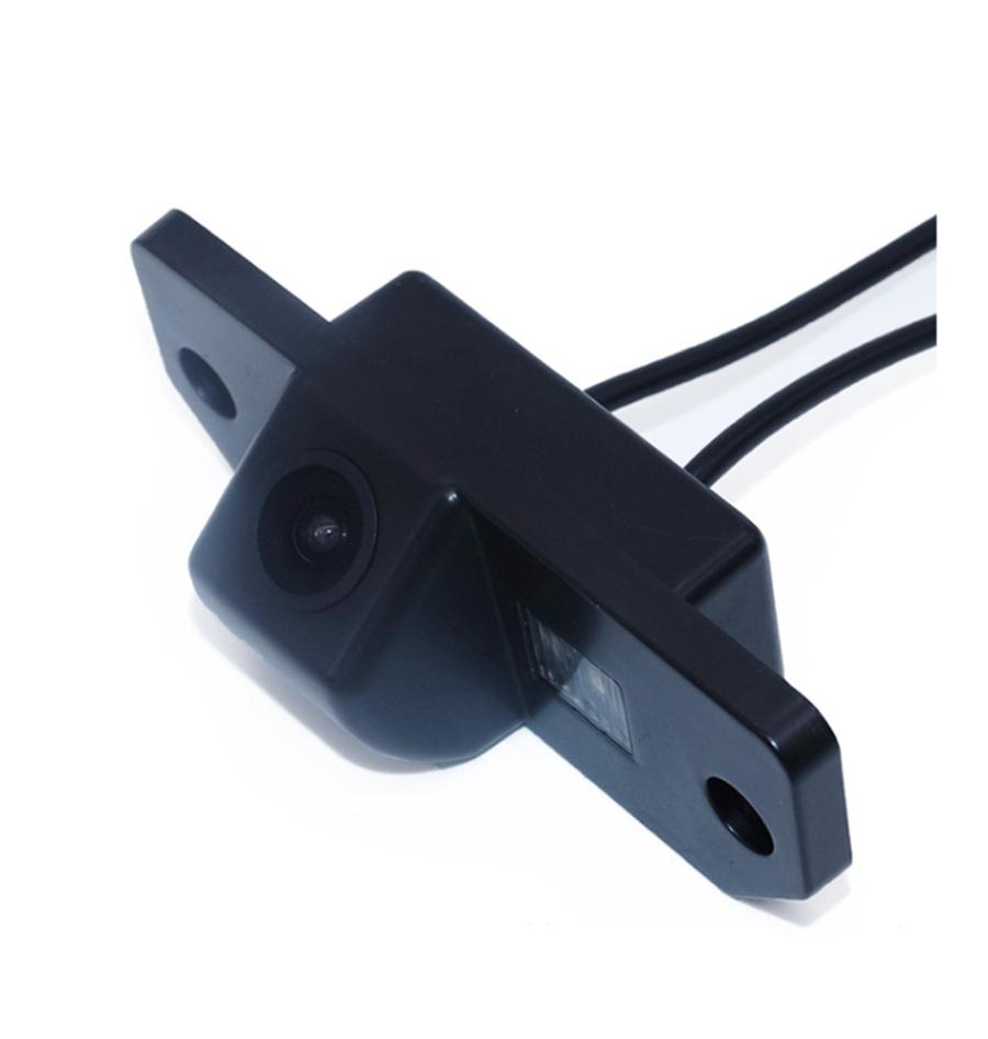 Камера заднего вида CCD 170° для парковки задним ходом для седана Ford Focus 2005-2011