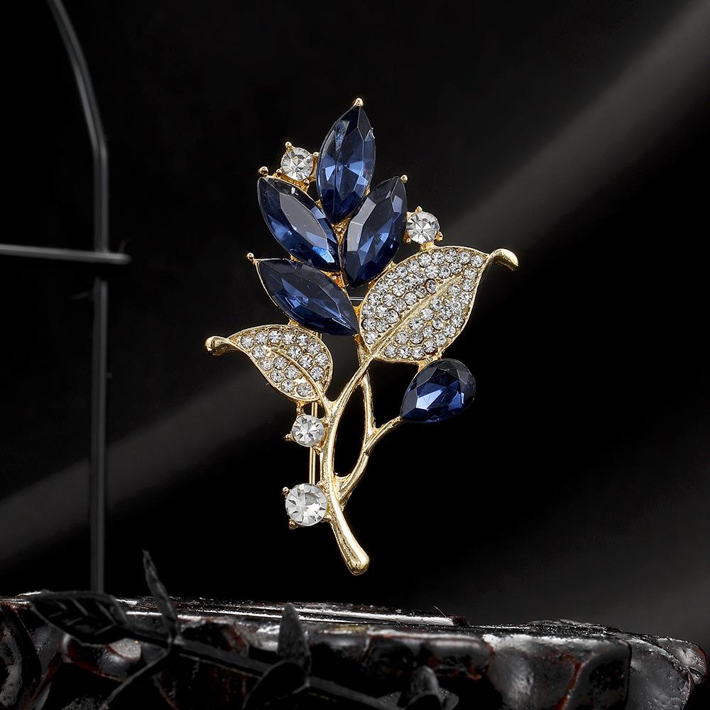 Элегантная брошь-листок из синего кристалла со стразами для женщин - Роскошный дизайн для костюмов и ципао