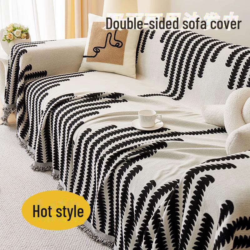 Chenille Nordic Sofa Cover: One-Piece, Dust-Proof, All-Season Blanket