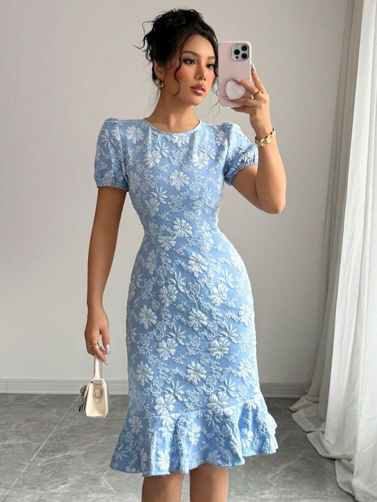 2026 summer new French blue floral bubble sleeves waist and thin temperament dress