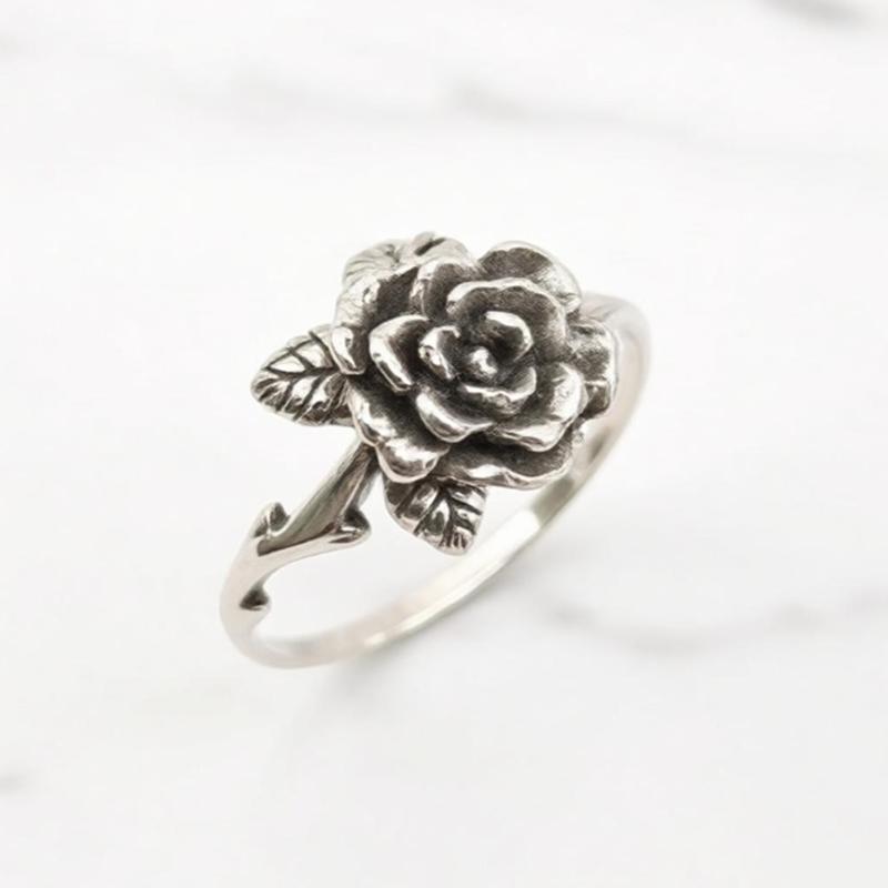 Vintage Rose Flower Rings for Women Wedding Jewelry Accessories Girl Gift Cute Silvery Women Rings Ornament Everyday Jewelry