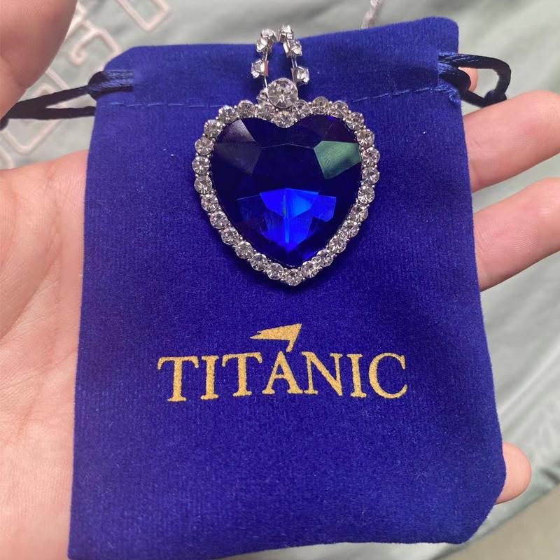 New European and American Ocean Heart Titanic Blue Pendant Necklace Fashionable Shining Zircon Eternal Love Red Sweater Cha