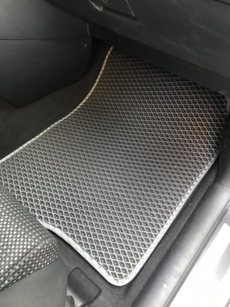 Коврики EVA (черные) для Toyota Corolla Verso 2004-2009 гг