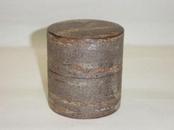 Fujiki Denshiro Shoten кожаная банка для чая из мраморной кожи 30290 (Плоский)