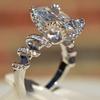 Новое популярное серебряное кольцо с витым цирконом и бриллиантами