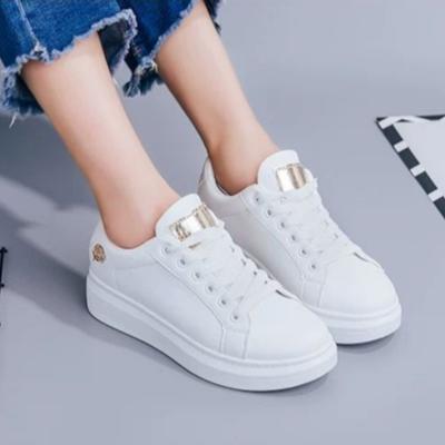 Плоская спортивная женская обувь корейские белые кроссовки обувь для женщин тенденции 2024 года дешевые предложения для ходьбы мода повседневная легкая A
