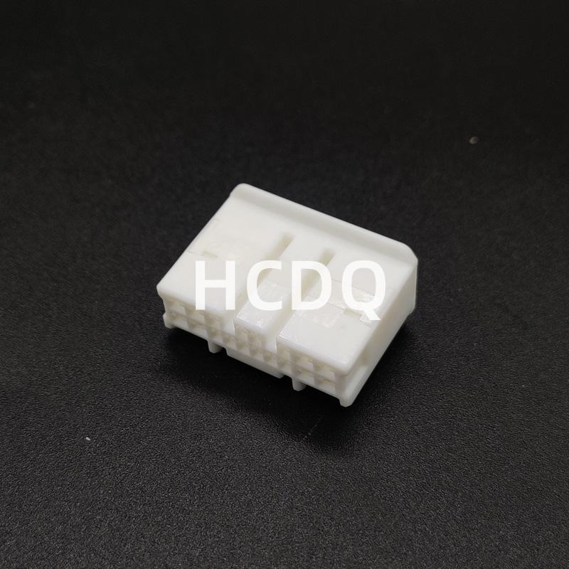 The original 90980-12739 18PIN Female automobile connector shell and connector are supplied from stock