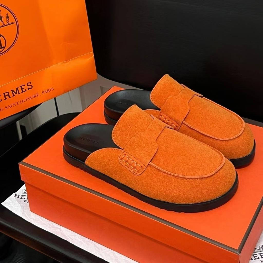 Кожаные Birkenstocks для женщин, новые весенние на платформе, с пробковой подошвой, полусапожки-шлепанцы Birkenstocks для ношения на улице.
