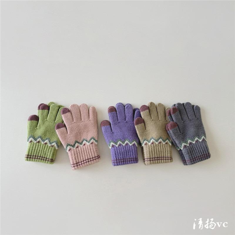 -Year-old Children's Gloves Retro Knitted Gloves Boys and Girls Winter Warm Baby Wool Finger Gloves