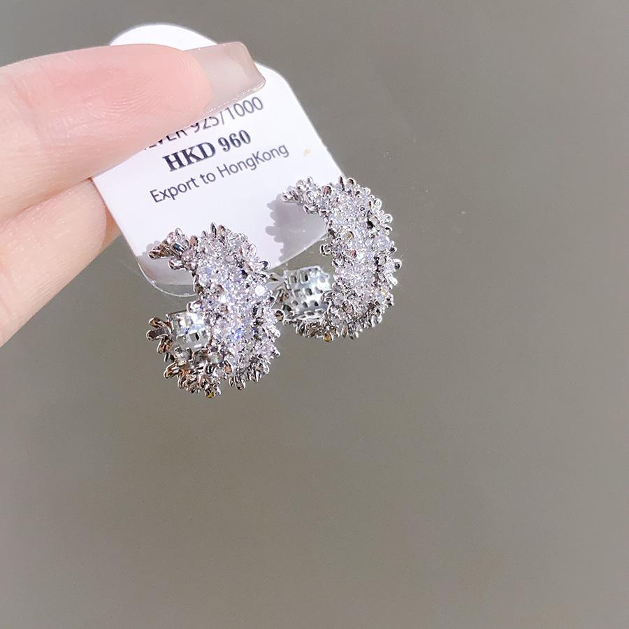 Винтажные серьги-капли с жемчугом и бриллиантовой инкрустацией - Ретро-стиль, Легкая роскошь, Высококачественный дизайн