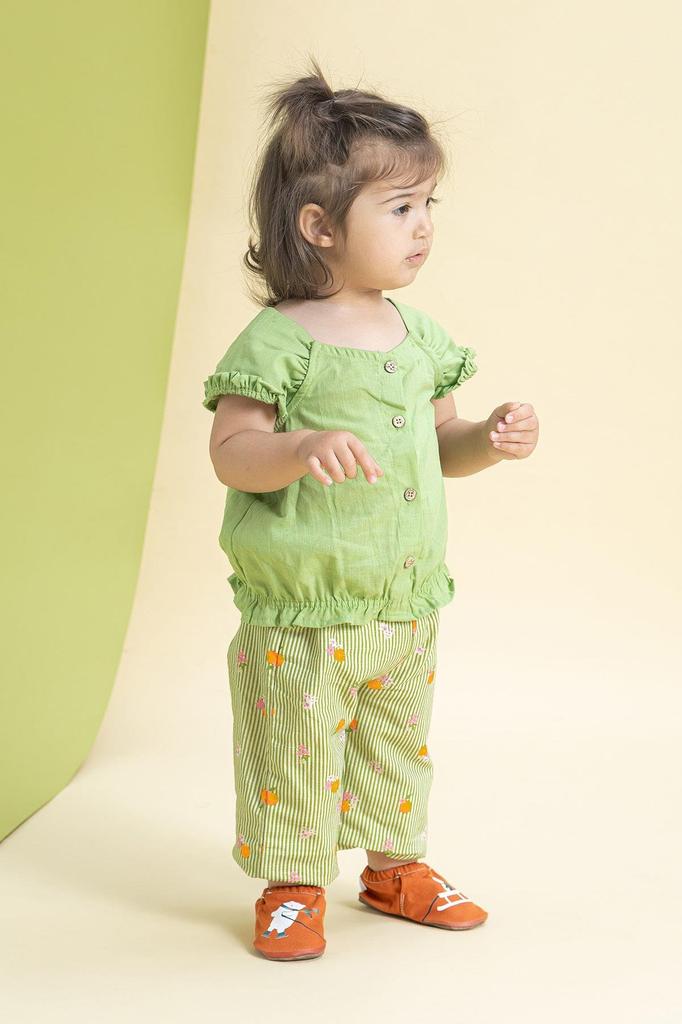 Buddy-Buddy Hyper Red Earth Barefoot Smart Booties