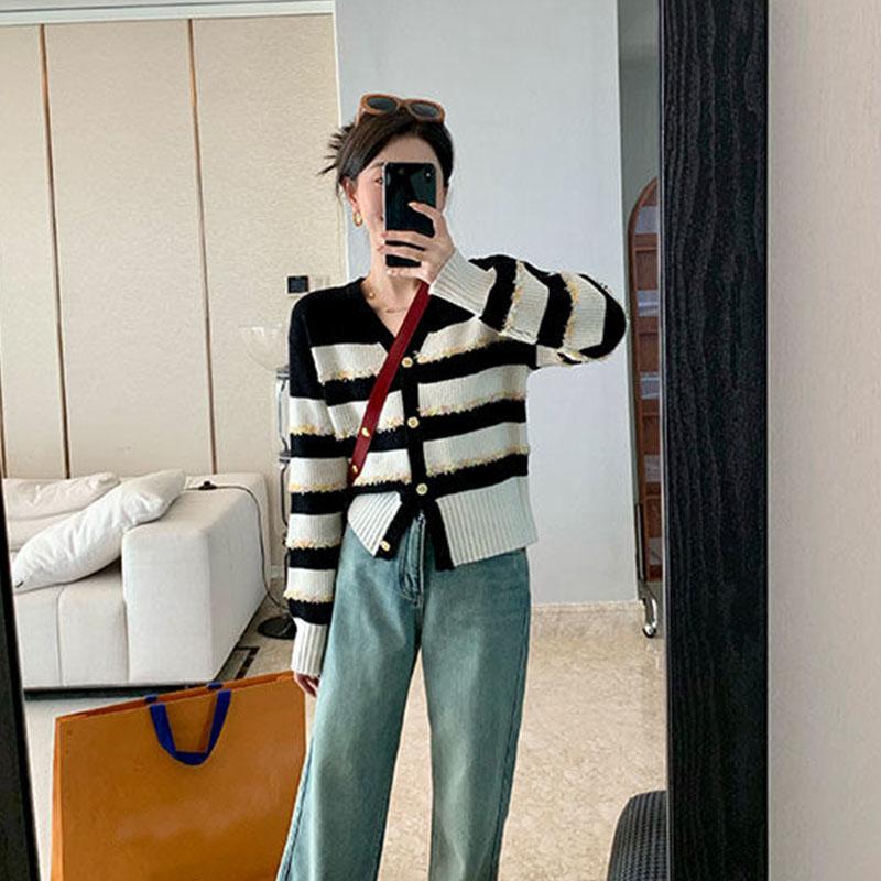 Кардиган-свитер 2023, весенний полосатый вязаный кардиган с v-образным вырезом и корейским уникальным коротким верхом, женственный свитер
