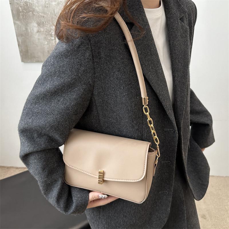 Fashionable Small Square Bag For Women Perfect For Autumn Winter With Trendy Stitching