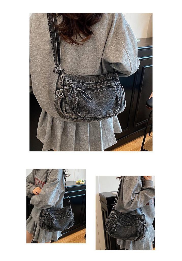 Women's Large Capacity Denim Crossbody Bag - Trendy Retro Shoulder Bag for Casual and Commute