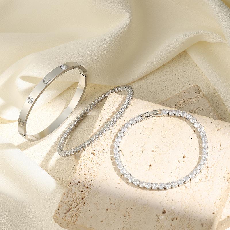 Luxury Fashion Diamond-set Design Decorative Stainless Steel Bracelet Suits Fashionable Zircon For Daily Travel And Dressing