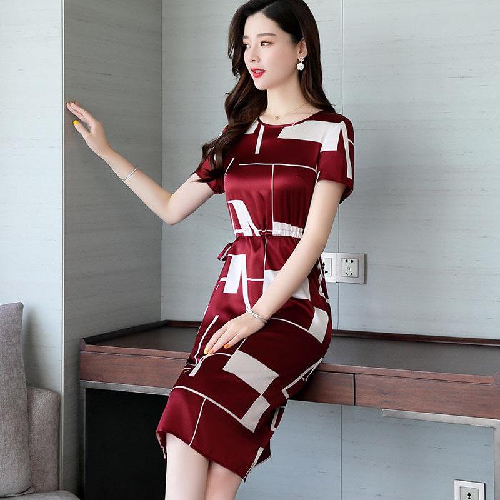 Temperament Women's Short-sleeved Dress Summer Slim Slimming Mid-length Round Neck Waist