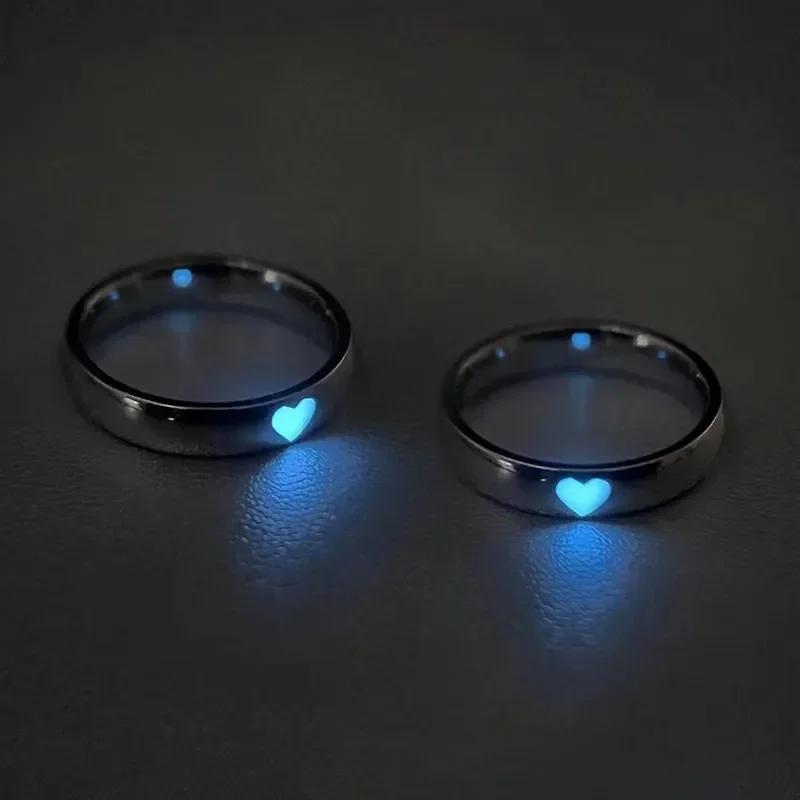 Glow in Dark Ring Luminous Blue Pink Light Love Heart Ring Couples Girls Silver Color Jewelry Adjustable Size New Fashion Rings