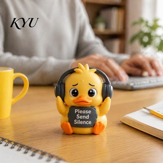 Desktop Figurine for Home Emotional Support Duck Figurine, Resin Yellow Ornament, Lovely Animal Gift Cute Statue Office Desk Decor Ornament