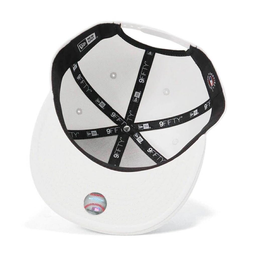 New Era MLB Flat Visor Cap Hat, NY White/Gold, Size M/L, 950 NEYYAN WHT MT GLD 25J