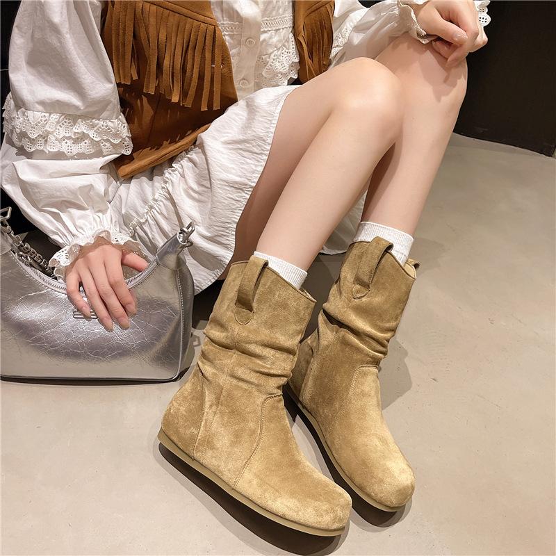 Интернет-знаменитость обувь-куча 2025 новый круглый носок универсальная плоская подошва ковбойские сапоги из матовой кожи короткие сапоги женские весна и осень