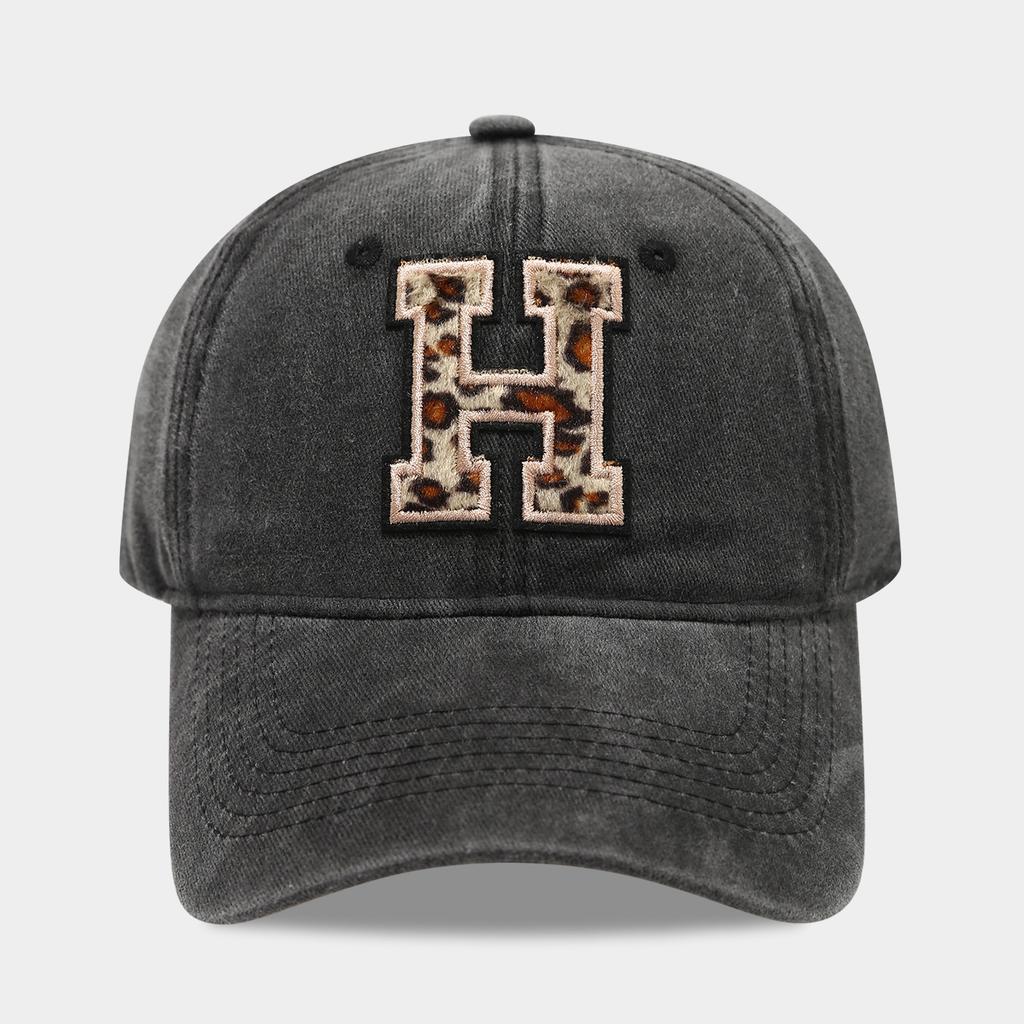 Black Baseball Cap, 26 English Letters Leopard Print Duckbill Hat, Women's Retro Fashion Sports Sun Hat, Trendy Cap