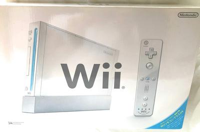 Основной блок Wii с функцией удаленного производства (Широ) (включено "Wii Plus") (RVL-S-WAAG) [Производитель прекратил выпуск]