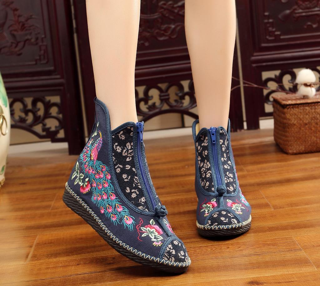 Ankle Boots for Women New Spring and Autumn Flat Bottom Cloth Shoes Ethnic Style Low Barrel Short Boots Embroidered Shoes Women