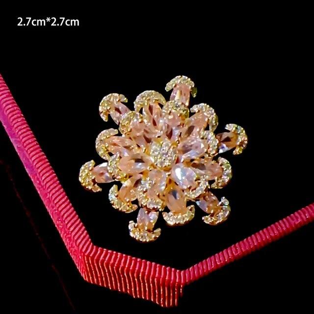Fashion Classic Geometric Pin Flower Brooch Emerald Bow Water Drop Micro-inlay Zircon Corsage Female Personality Accessories