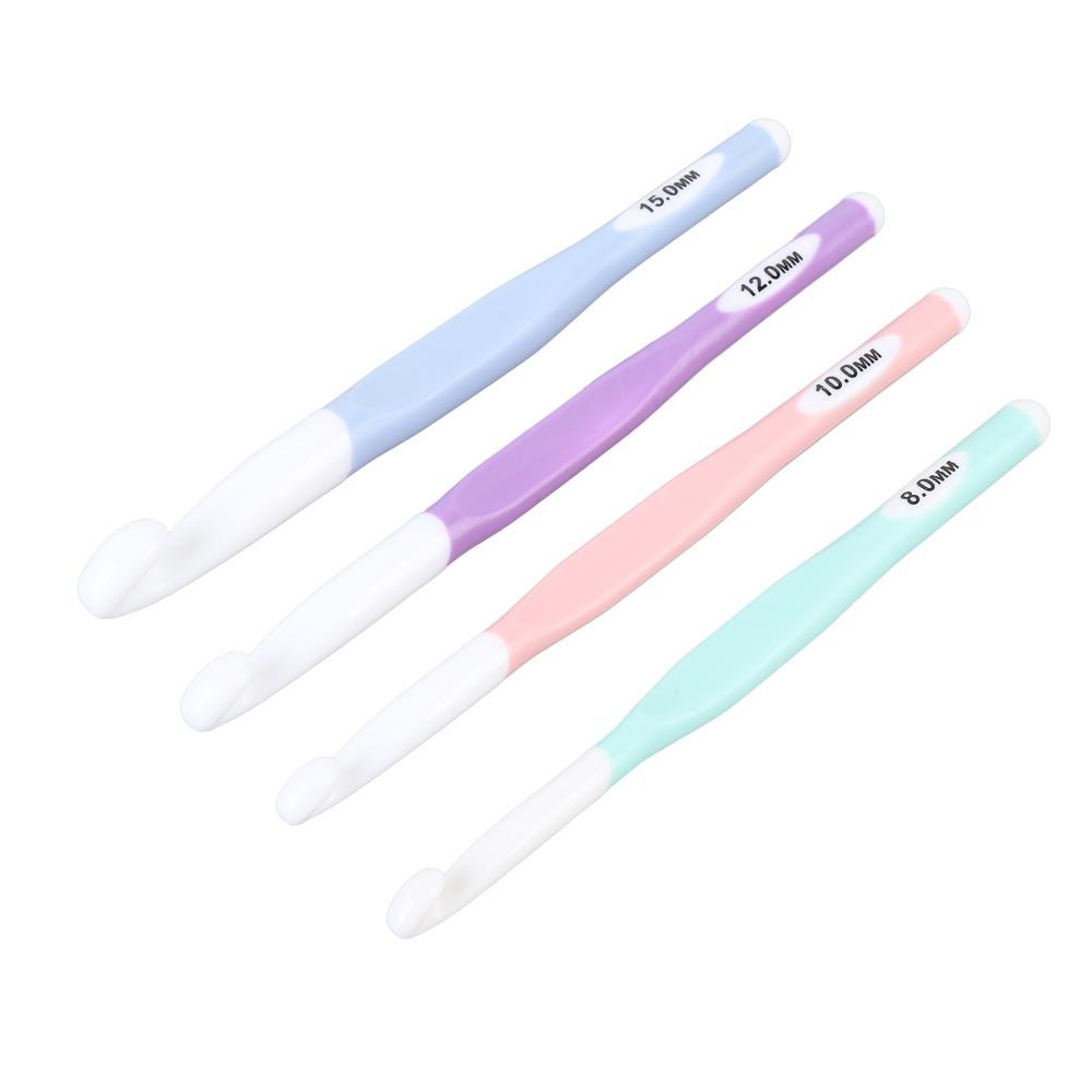 4pcs Ergonomic Handle Crochet Hook Set ABS TPR Handle Chunky Yarn Hooks For Rug Weaving