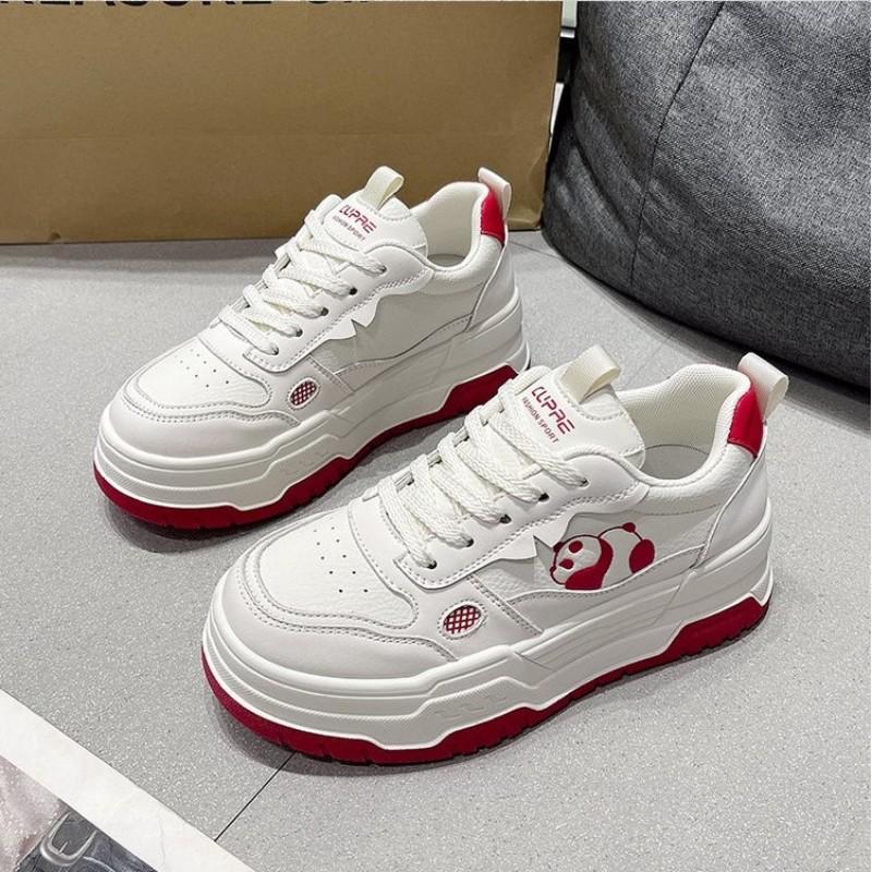 Women Shoes 2024 Autumn Trend Casual Sports Shoes Female Thick Soled Lightweight Anti Slip Breathable Lace Up Skateboard Shoes