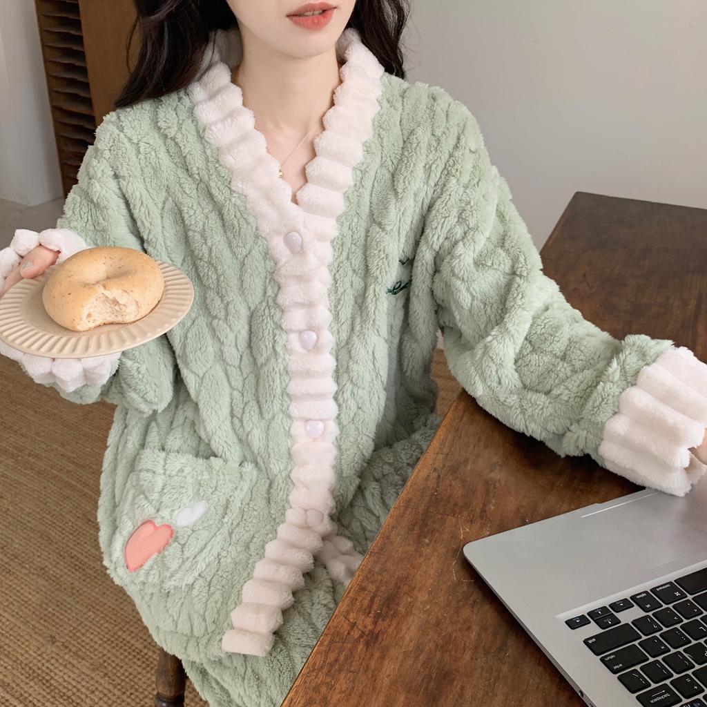 Coral Velvet Pajama Women's New Winter Fleece Thickened Warm Sweet Flannel Can Be Worn Outside The Home Suit