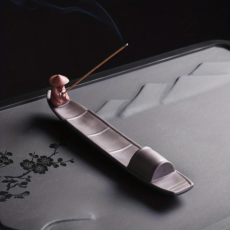 Керамическая курильница для рыбалки старика - японский держатель для ароматических палочек Гонеш ручной работы, идеально подходящий для домашнего декора и свежести воздуха