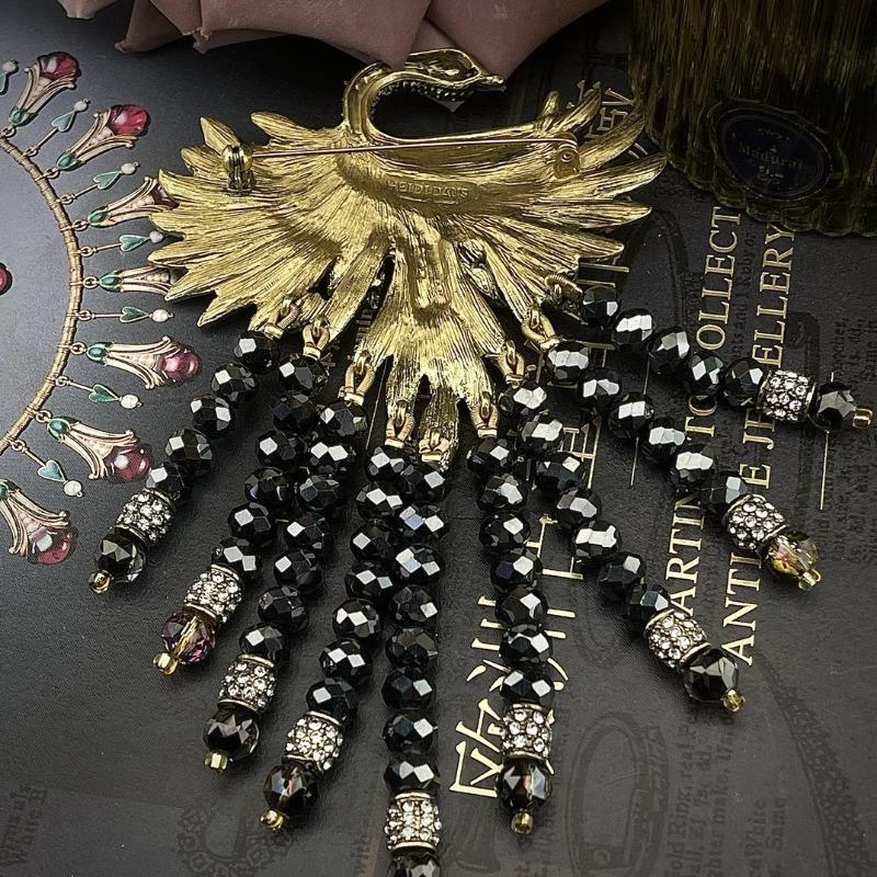 Лебедь Животное Мода Универсальный Характер Черный Кристалл Бахрома Лебедь Брошь