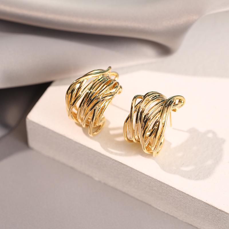 Металлические серьги неправильной формы С: Легкие роскошные, европейский стиль, высококачественные серьги для женщин